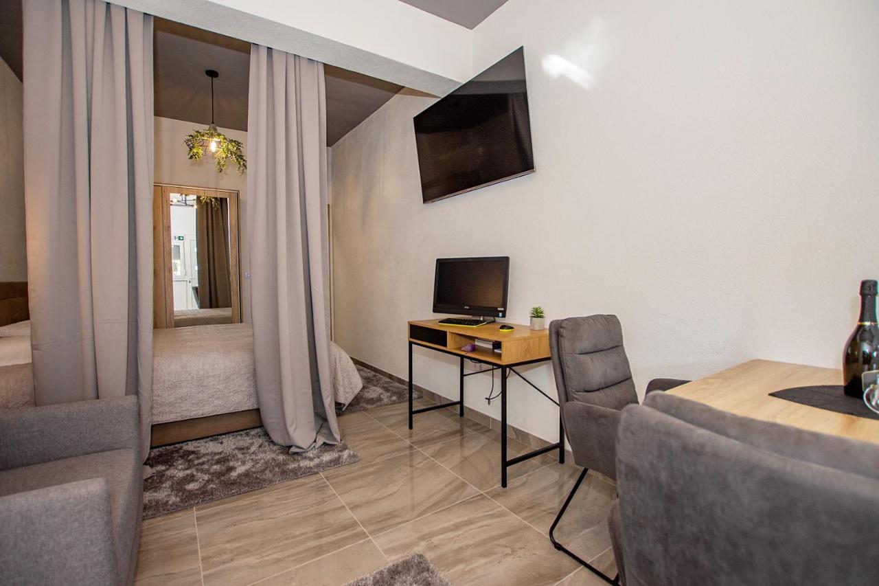 TikTok Apartment Zadar Bagian luar foto